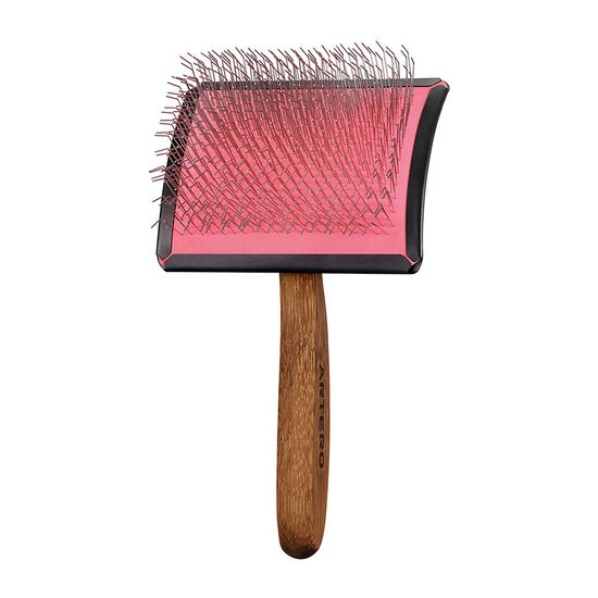 Artero Simba Curved Slicker Brush Pink, L - для расчесывания густой, длинной или двухслойной шерсти, легко распутывая колтуны